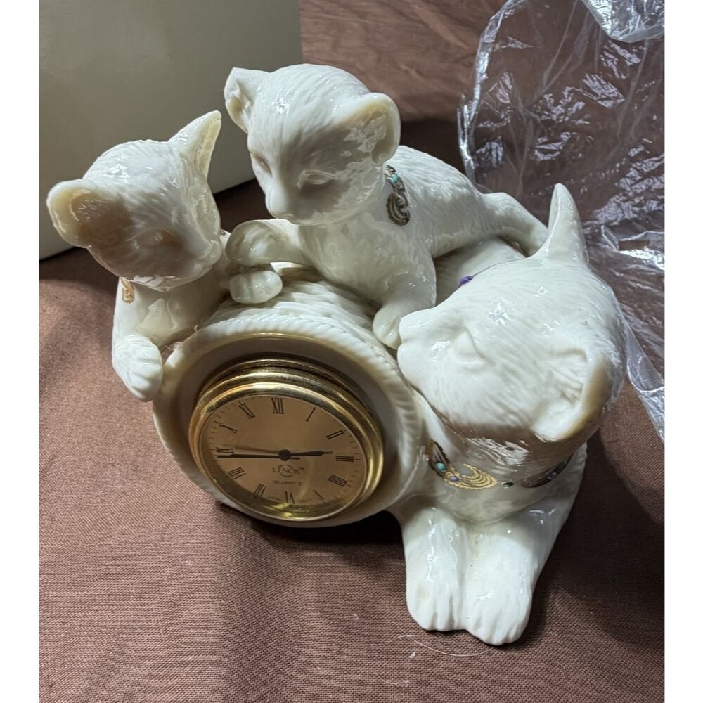 Lenox Quartz Three Cats Cream Porcelain Table Clock Original Box